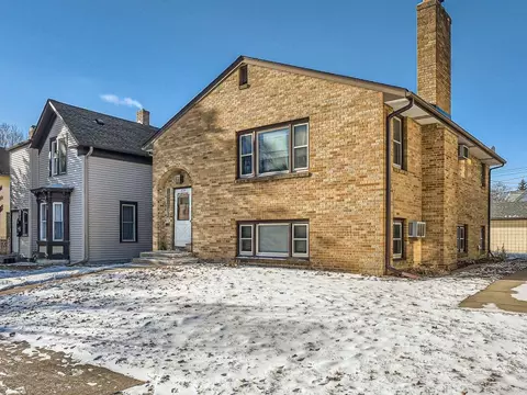 654 Madison St NE, Minneapolis, MN 55413