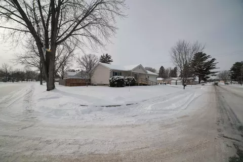 824 N Street St NE, Brainerd, MN 56401 photo 2