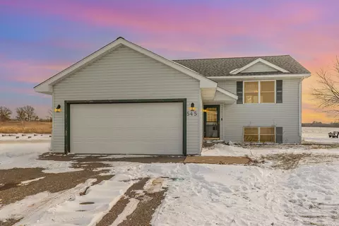 545 5th Ave, Baldwin, WI 54002