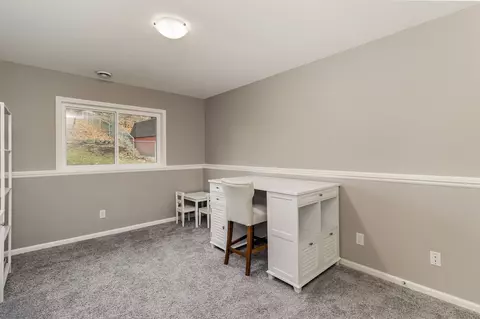 Bedroom - 6132 Ridgewood Rd, Mound, MN 55364 photo 9 of 10