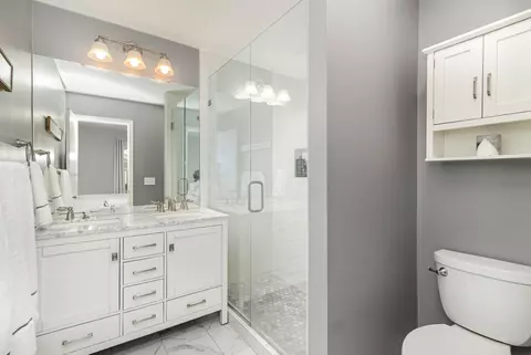 Bath - 6132 Ridgewood Rd, Mound, MN 55364 photo 1 of 3