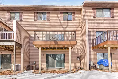 4 E Ridge Rd, Circle Pines, MN 55014 photo 7