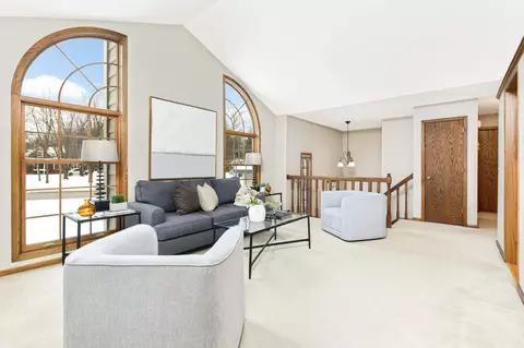 25340 Smithtown Rd, Shorewood, MN 55331 photo 4