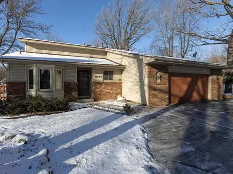 11809 Edgewood Ave N, Champlin, MN 55316 photo 3