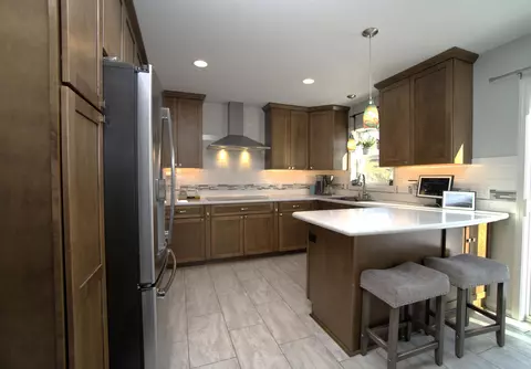 16136 Flagstaff Ave W, Rosemount, MN 55068