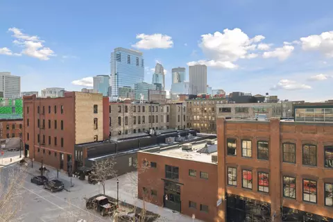 212 N 1st St #501, Minneapolis, MN 55401
