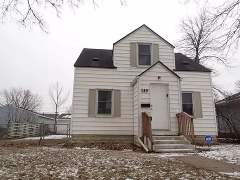 149 Dale St W, South Saint Paul, MN 55075