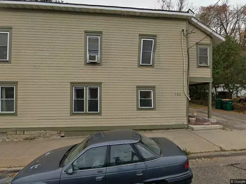 123 Myrtle St W, Stillwater, MN 55082