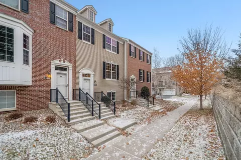 4460 Bulrush Blvd, Shakopee, MN 55379