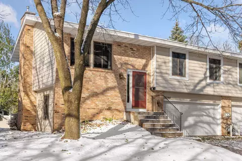 2244 Oregon Ct, Saint Louis Park, MN 55426