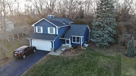 1582 Lakeview Curv, Eagan, MN 55122 photo 29