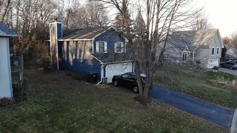 1582 Lakeview Curv, Eagan, MN 55122 photo 31