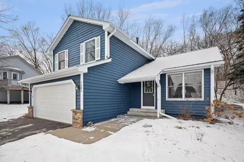 1582 Lakeview Curv, Eagan, MN 55122 photo 27