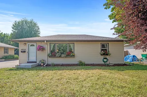4825 Douglas Dr N, Crystal, MN 55429
