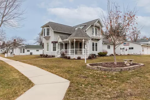 303 Main St SW, Preston, MN 55965