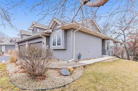 2238 Stephani Cir, Little Canada, MN 55117