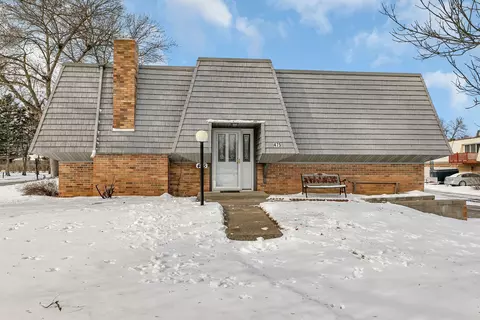475 Perth Dr, Waite Park, MN 56387