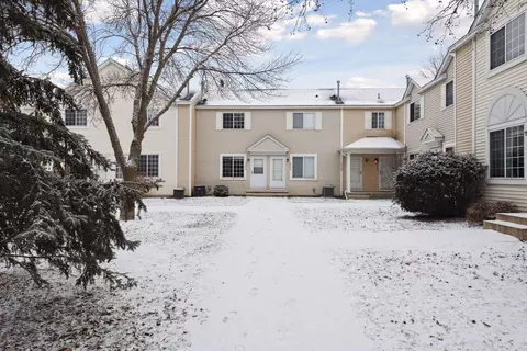 13096 Murdock Ter, Eden Prairie, MN 55347
