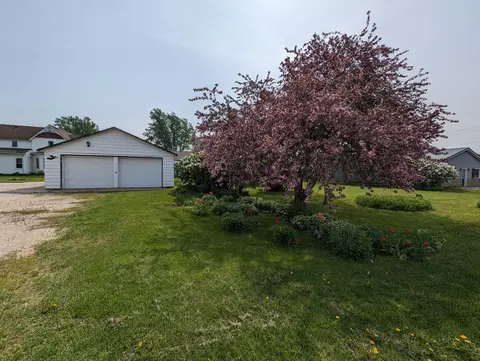 310 Main St E, Elgin, MN 55932 photo 3