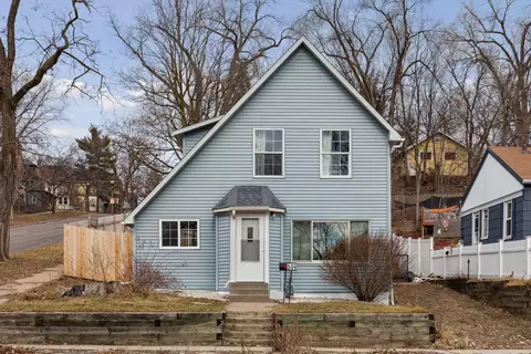 519 Lawson Ave E, Saint Paul, MN 55130