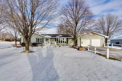 8775 170th St E, Hastings, MN 55033