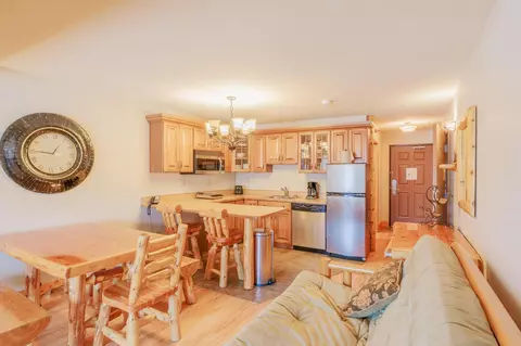6373 Wynne Creek Dr #321, Biwabik, MN 55708