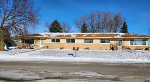 400-402 N Street St E, Waldorf, MN 56091