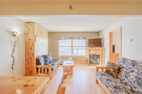 6373 Wynne Creek Dr #327, Biwabik, MN 55708
