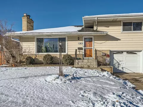 600 E 73rd St, Richfield, MN 55423