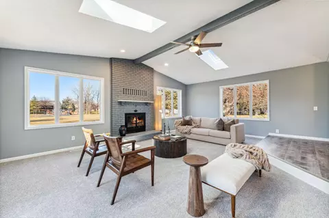 1616 Todd Ct, Hastings, MN 55033