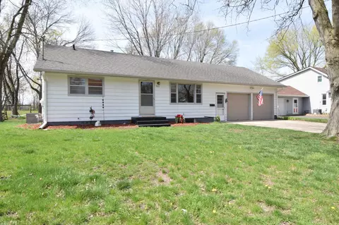 500 Syndicate St, Jordan, MN 55352