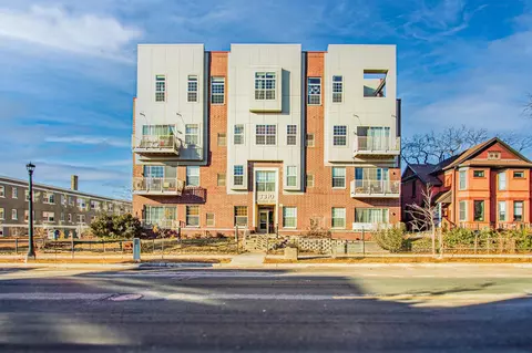3310 Nicollet Ave #304, Minneapolis, MN 55408