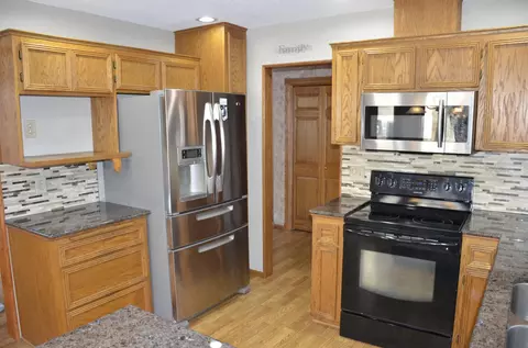 1010 Boston Hill Rd, Eagan, MN 55123 photo 6