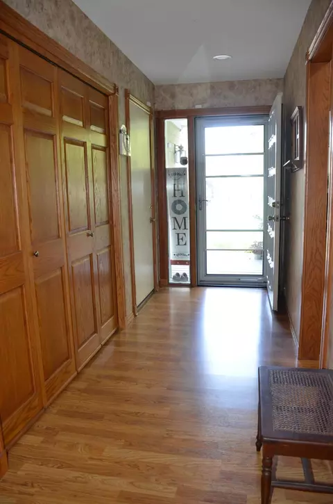 1010 Boston Hill Rd, Eagan, MN 55123 photo 4