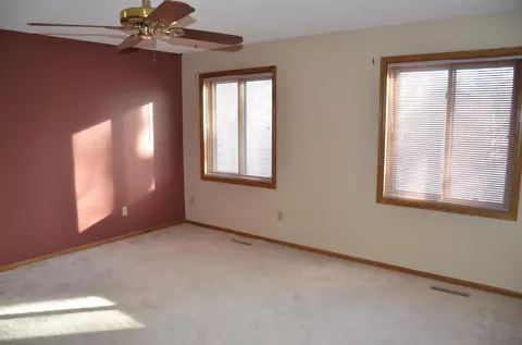 1010 Boston Hill Rd, Eagan, MN 55123 photo 12