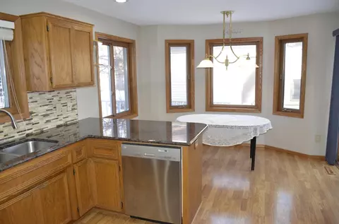 1010 Boston Hill Rd, Eagan, MN 55123 photo 7