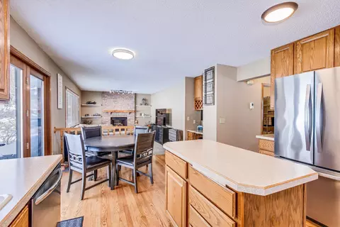 1435 Cutters Ln, Eagan, MN 55122 photo 13