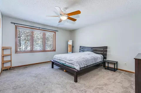 1435 Cutters Ln, Eagan, MN 55122 photo 22