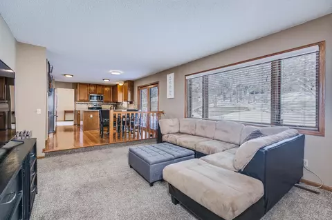 1435 Cutters Ln, Eagan, MN 55122 photo 17