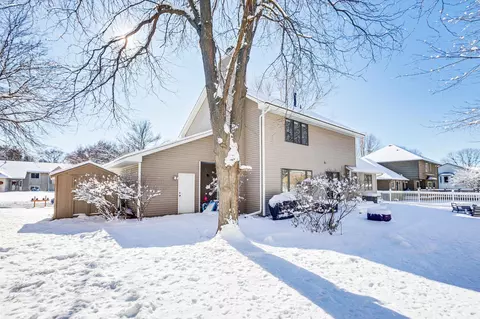 1435 Cutters Ln, Eagan, MN 55122 photo 32