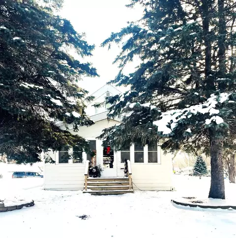 404 2nd Ave SE, Glenwood, MN 56334