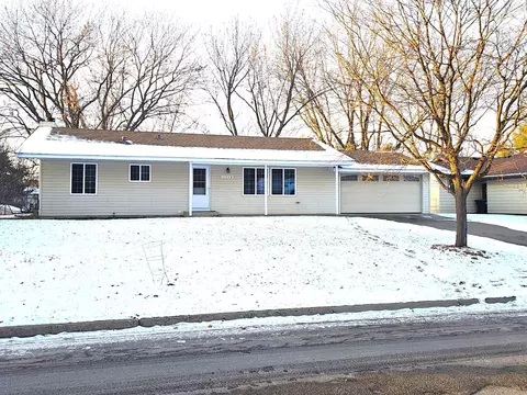 11740 Bittersweet St NW, Coon Rapids, MN 55433