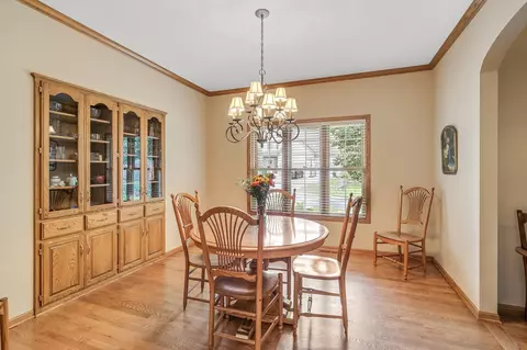 4300 Hawksbury Cir, Eagan, MN 55123 photo 8