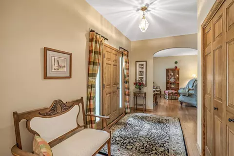 4300 Hawksbury Cir, Eagan, MN 55123 photo 5
