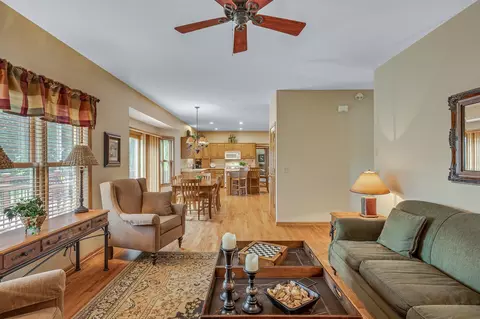 4300 Hawksbury Cir, Eagan, MN 55123 photo 19