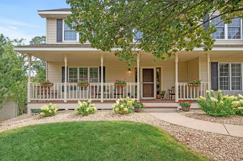 4300 Hawksbury Cir, Eagan, MN 55123 photo 2