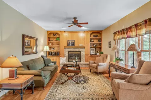 4300 Hawksbury Cir, Eagan, MN 55123 photo 17