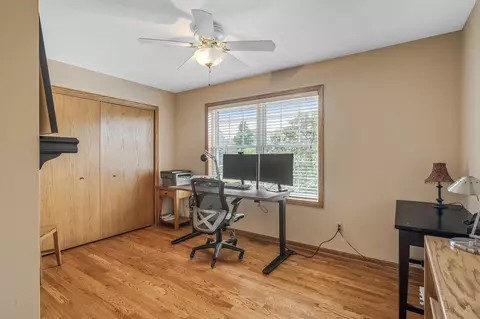 4300 Hawksbury Cir, Eagan, MN 55123 photo 28