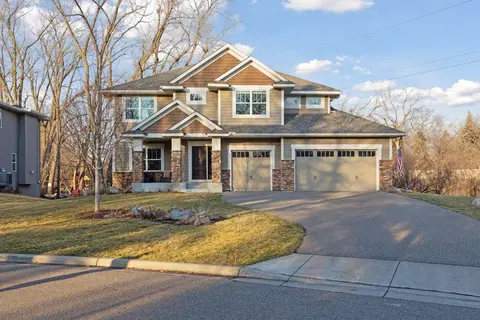 240 Meander Rd, Golden Valley, MN 55422