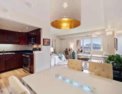 20 2nd St NE #P1205, Minneapolis, MN 55413
